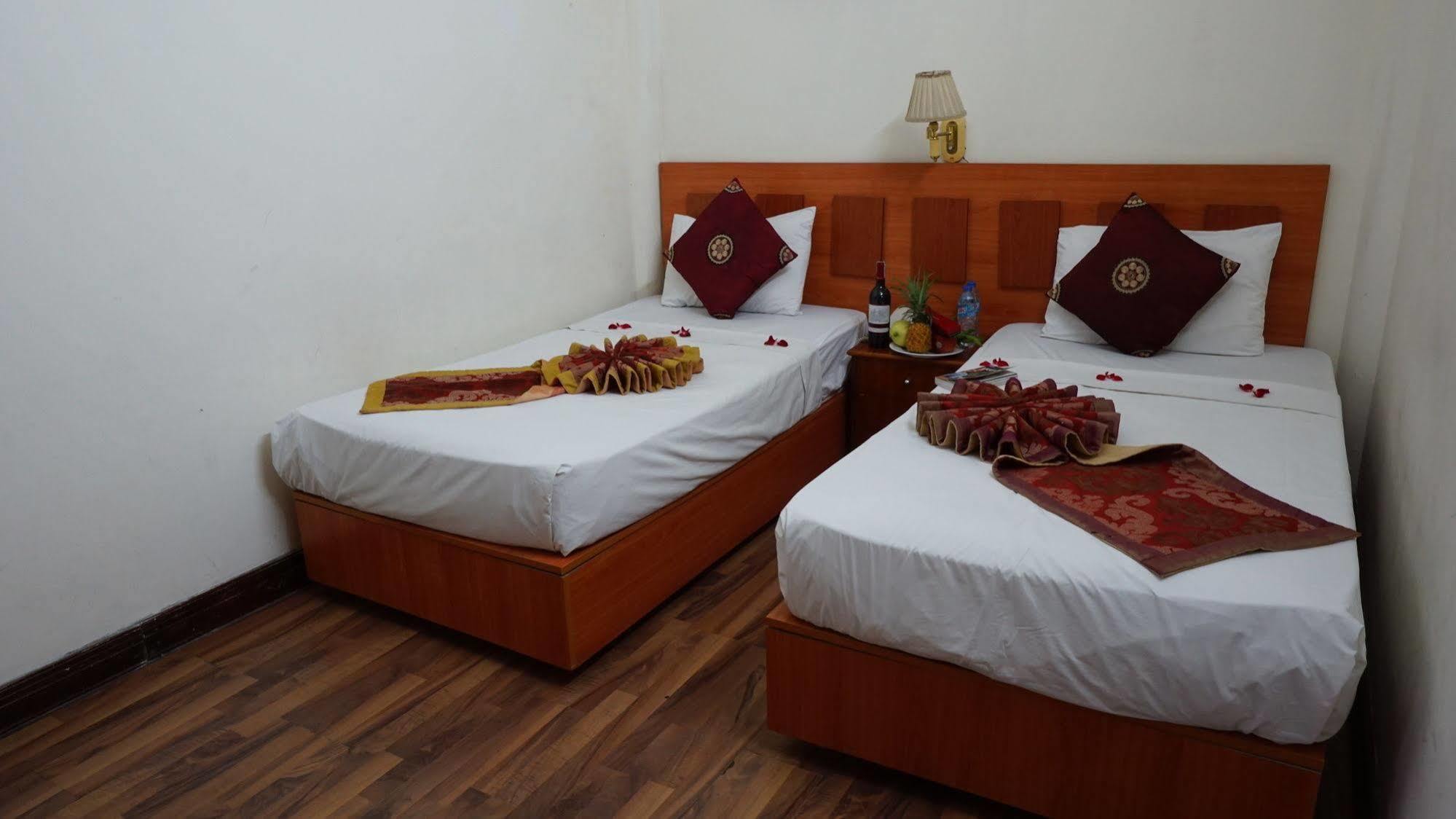 Hanoi Golden Moon Guest House & Travel Exteriér fotografie